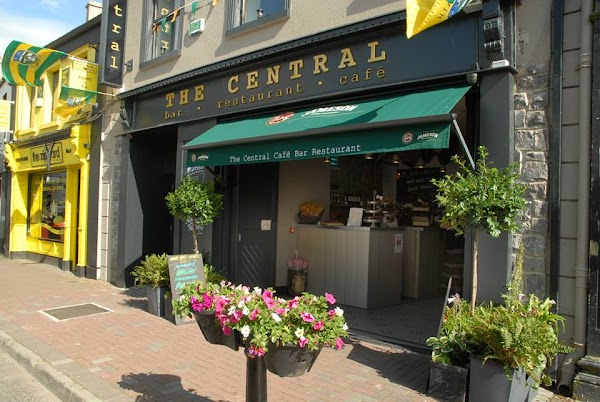 The Central Cafe Bar And Restaurant