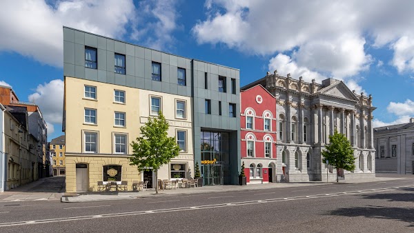 Maldron Hotel