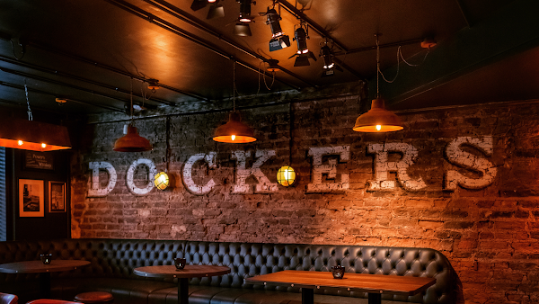 Dockers