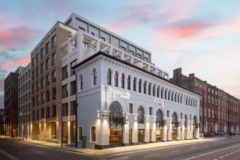 Moxy Hotel And Residence Inn By Merriot Cork