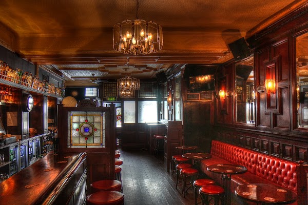 Bowes Bar