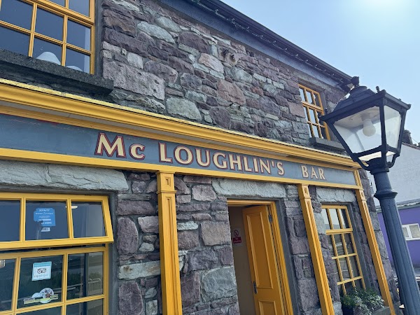 McLoughlins Bar