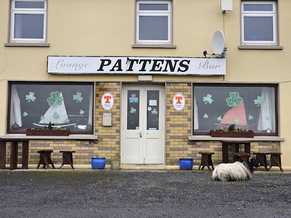 Pattens Lounge Bar