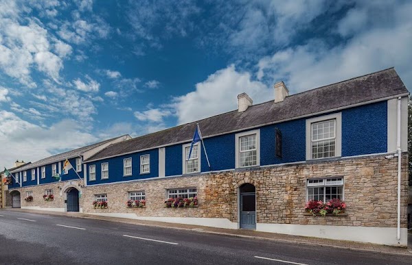 Breffni Arms Hotel