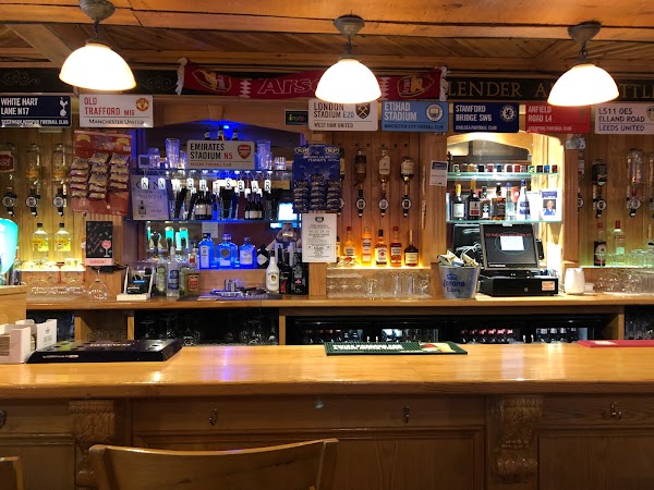 The Luna Bar