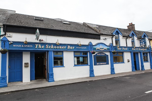 The Schooner Bar