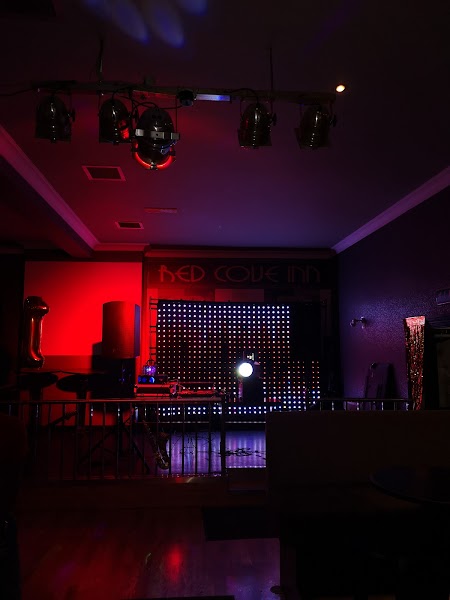 Red Cove Inn