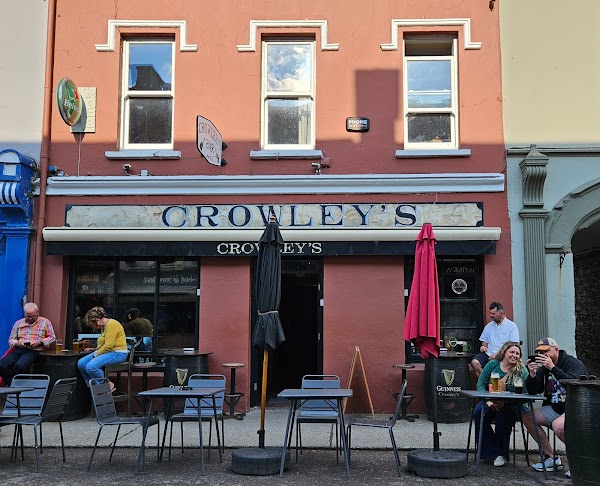Crowley's Bar