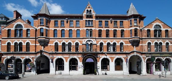 Hotel Isaacs