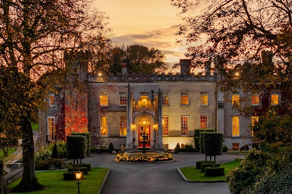 Bellingham Castle Hotel
