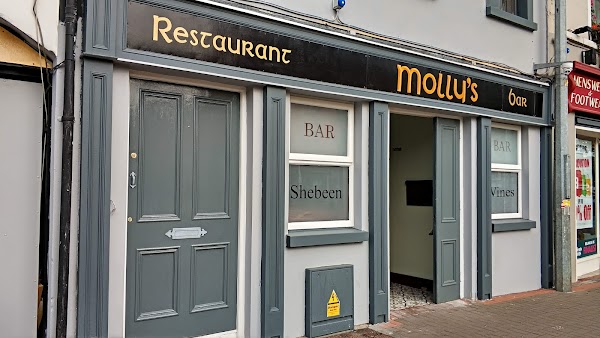 Molly's Bar