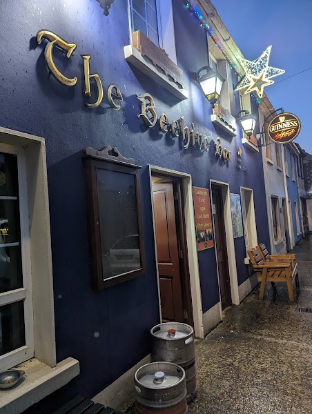 Bee Hive Bar