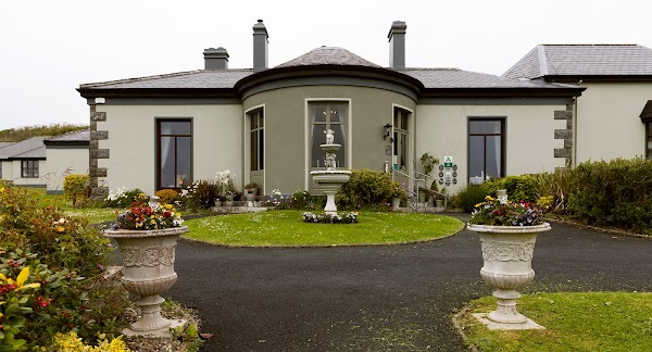 Ballinalacken Castle Hotel