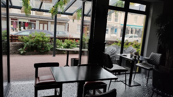 Myles Creek Bar And Restaurant