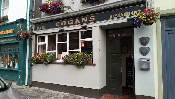 Cogan's Bar And Restaurant