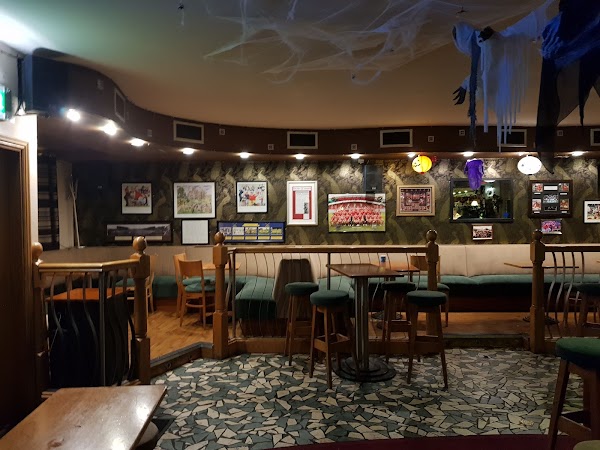 Woodcross Bar