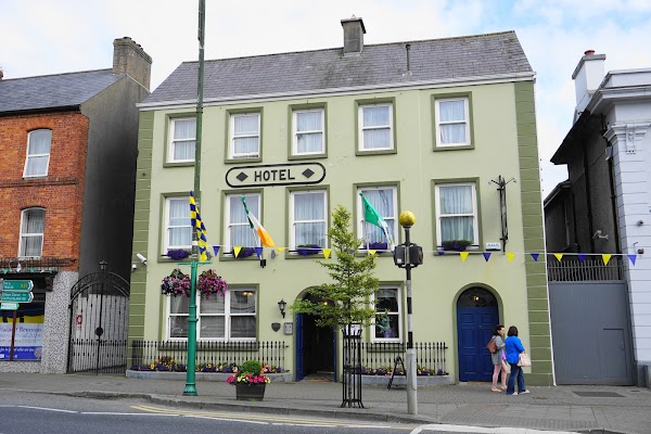 Leens Hotel