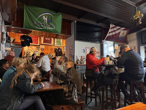 Tigh Joe Mac's