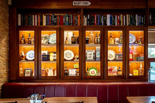 Peggy's Bar
