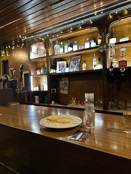 Kinnevey's Lounge Bar
