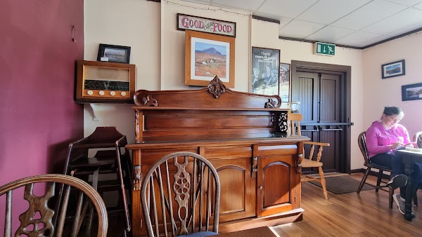 Joyces Bar