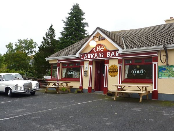 An Carraig Bar