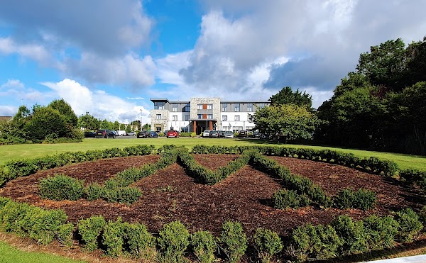 Menlo Park Hotel
