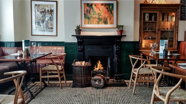 The Ballymore Inn