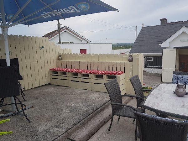 The Rock Bar