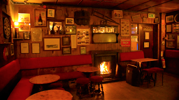 The Olde Glen Bar