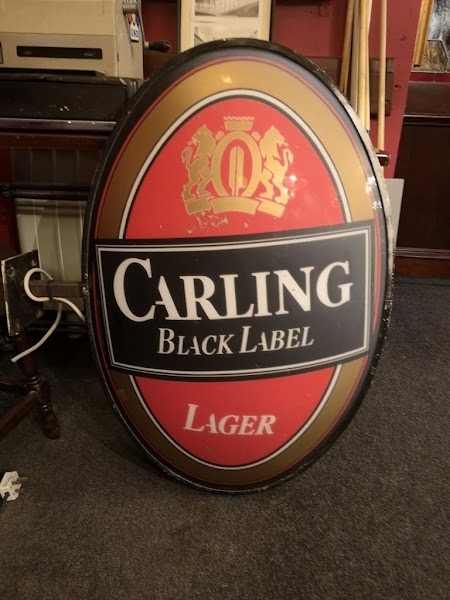 The Round Hill Bar