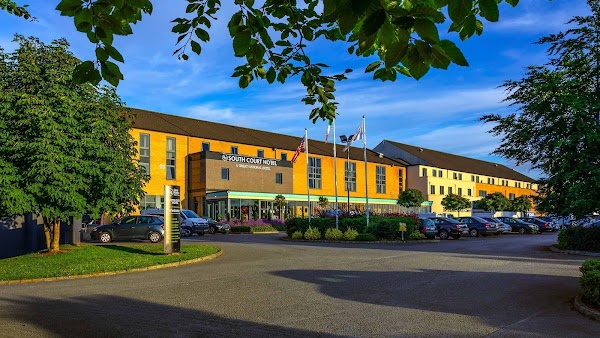 The South Court Hotel