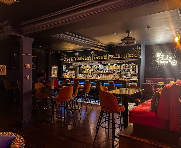 McCormacks Bar Trim
