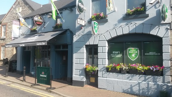 Ryans Bar