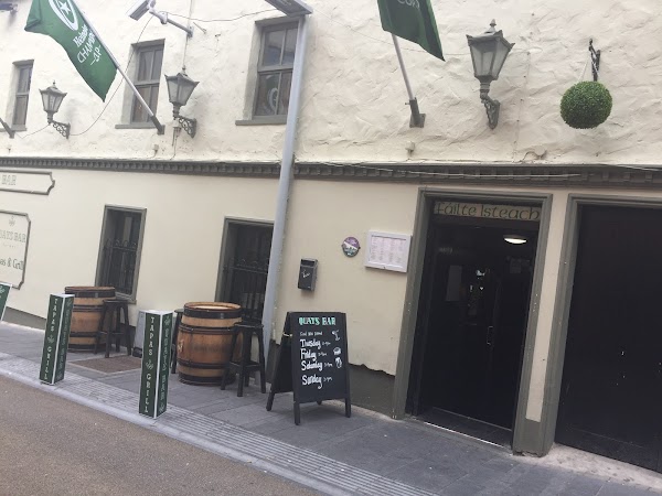 Quays Bar Tapas And Grill