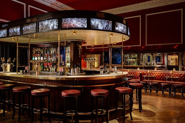 Horse Shoe Bar