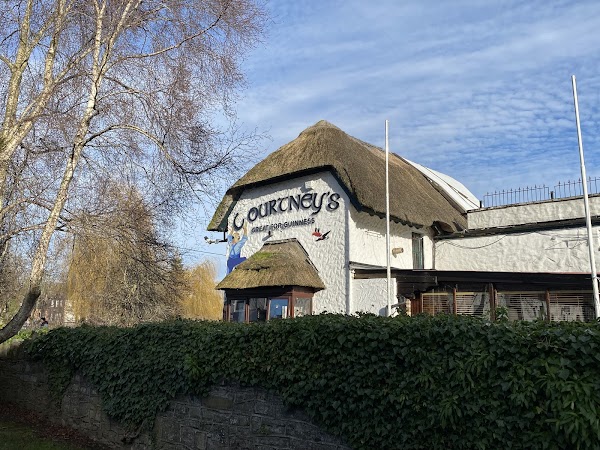 Courtney's Bar