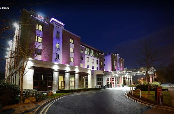The Crowne Plaza Dublin Airport Hotel And Holiday Inn Express Hotel
