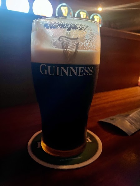 Connaughtons Pub