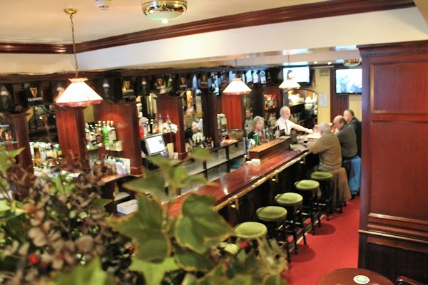Breffni Lounge