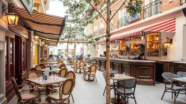 Cafe En Seine