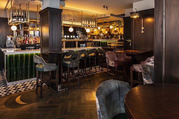 Capitol Bar