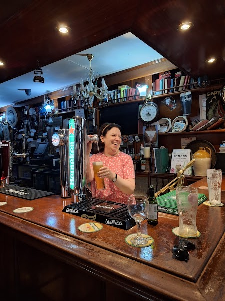Garveys Dew Drop Inn