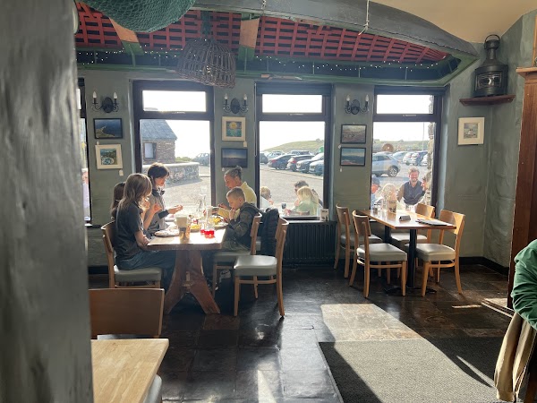 Spillanes Bar