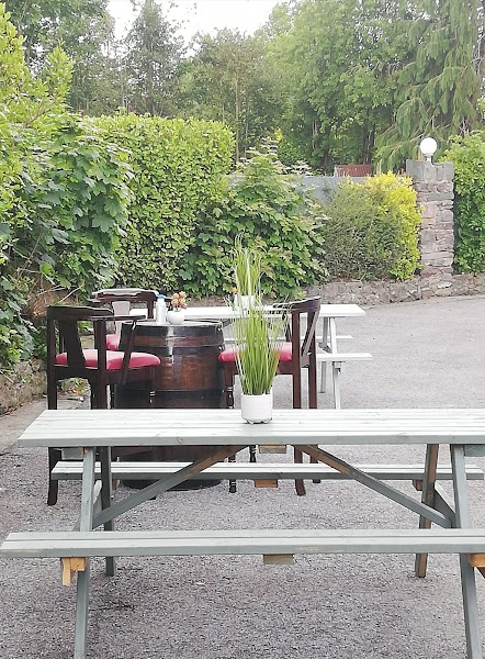The Inn Between Bar