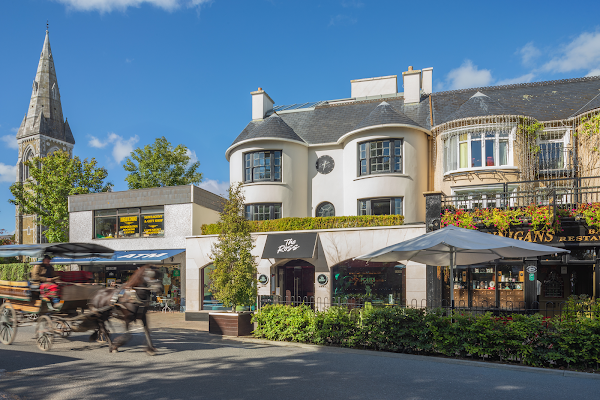 Ross Hotel