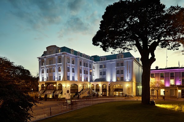 Killarney Plaza Hotel