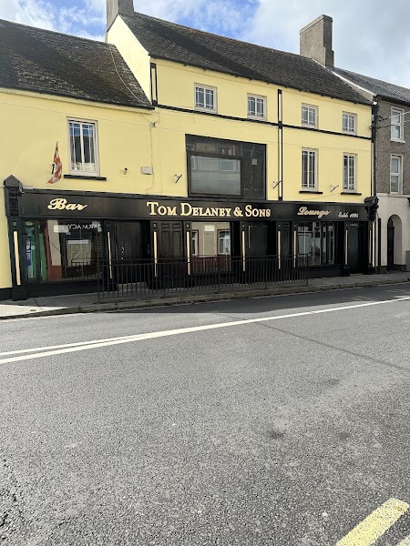 Tom's Bar