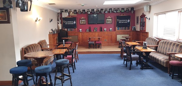 Byrnes Bar And Lounge, Oakwood Inn