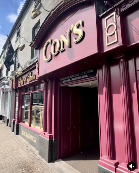 Con's Bar